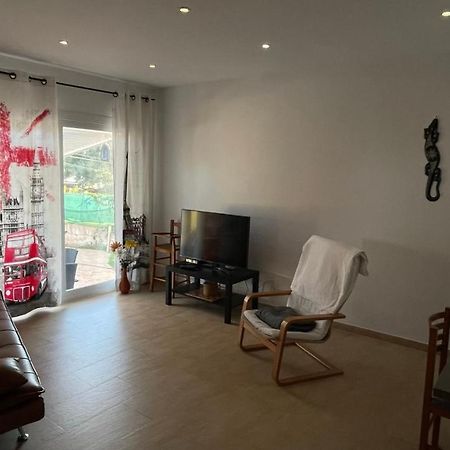 Aina Villa Cala Pi  Luaran gambar