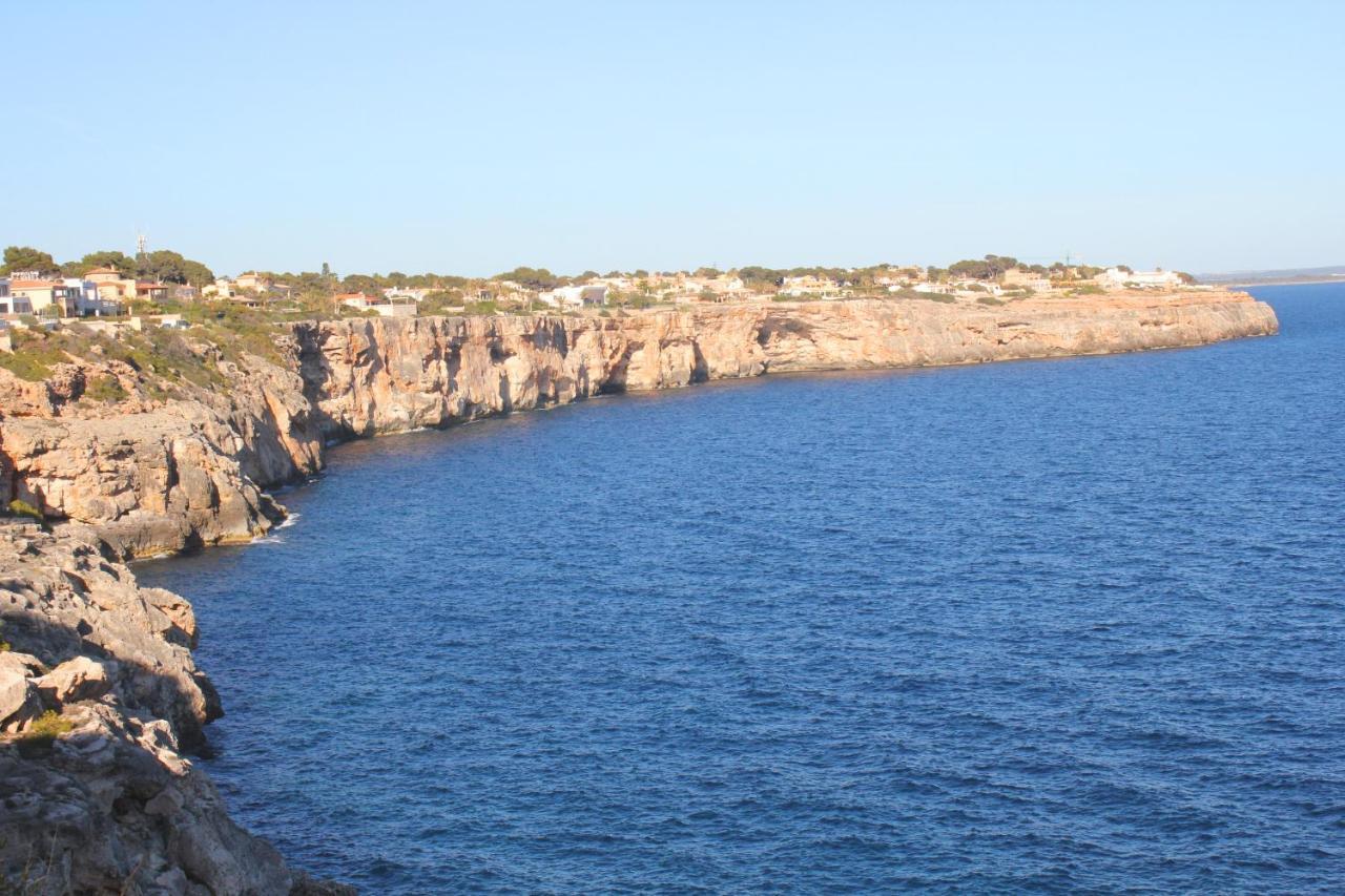 Aina Villa Cala Pi  Luaran gambar